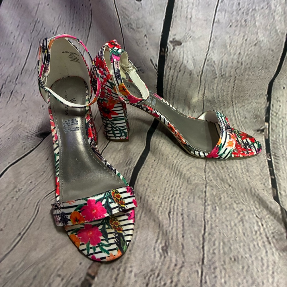 Worthington Women’s Beckwith Floral Striped Open Toe Strappy Heels Sandals Sz 9W
